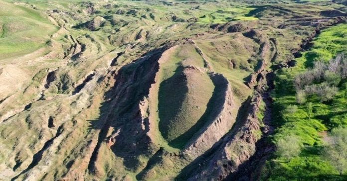 Durupınar Noah’s Ark site near Mount Ararat in Türkiye. Image credit: Noah’s Ark Scans Project.