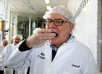 Warren Buffett at See's Candies Sicilian Decor, See's Candies, Warren Buffett, Lab Coat, Candy ...