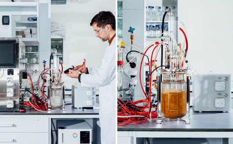 Left: Petar Kekovic injects a liquid made from sugar beet residue into the fermenter. Right: After a few hours, the liquid has turned thick and cloudy.
