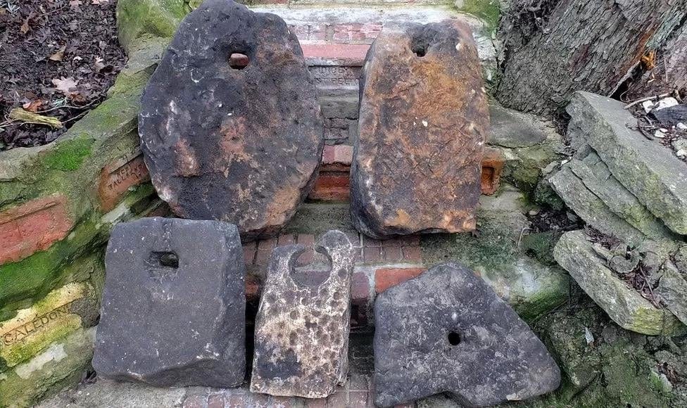 Bronze Age-style Stone Anchors Recently Found in the British Isles: How Old  Could They Be? : r/AlternativeHistory