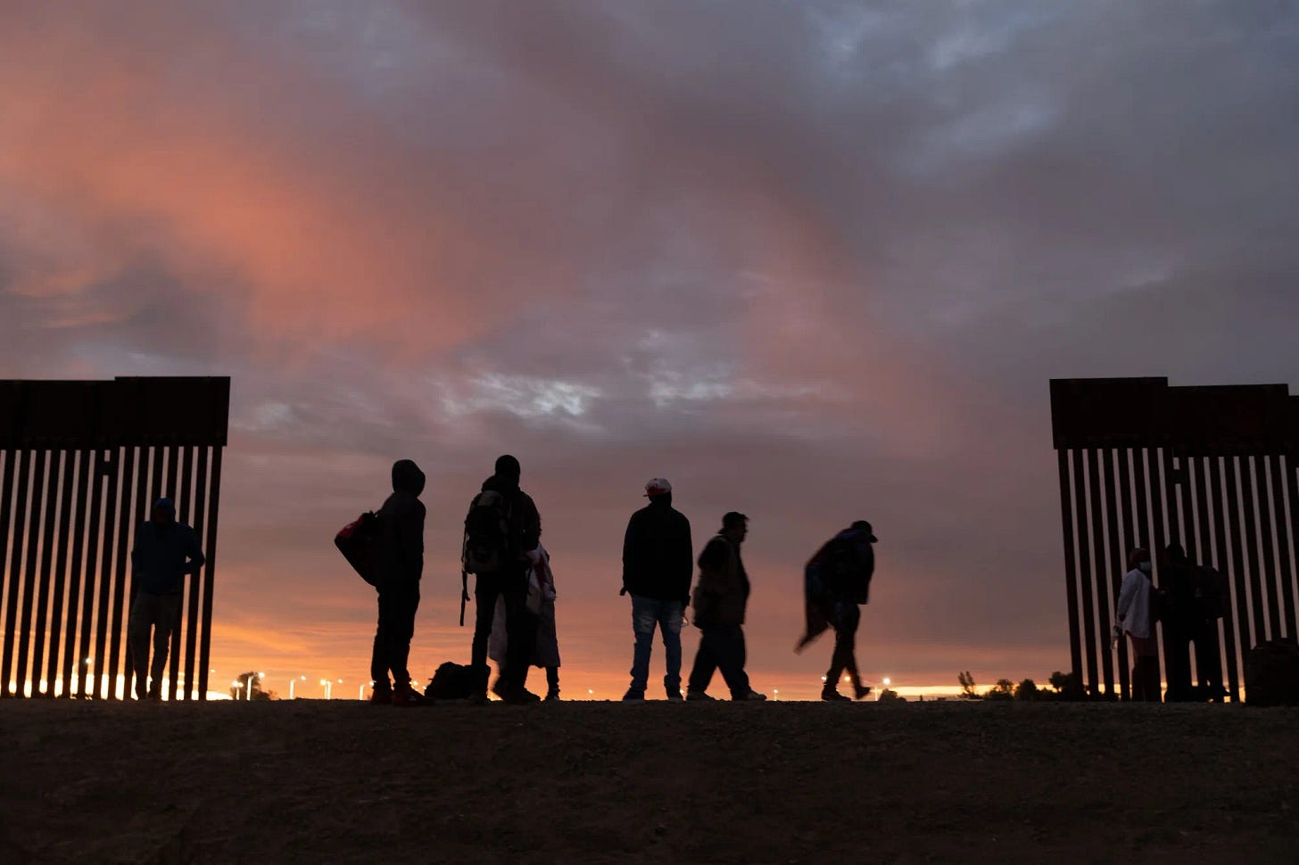 Remain in Mexico' Border Policy Is Worth Preserving - Bloomberg