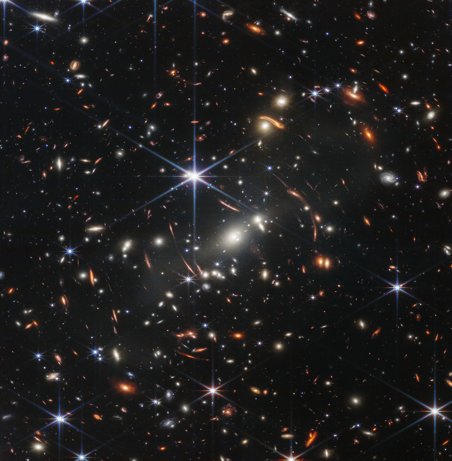 https://upload.wikimedia.org/wikipedia/commons/b/bf/Webb%27s_First_Deep_Field.jpg https://upload.wikimedia.org/wikipedia/commons/b/bf/Webb%27s_First_Deep_Field.jpg