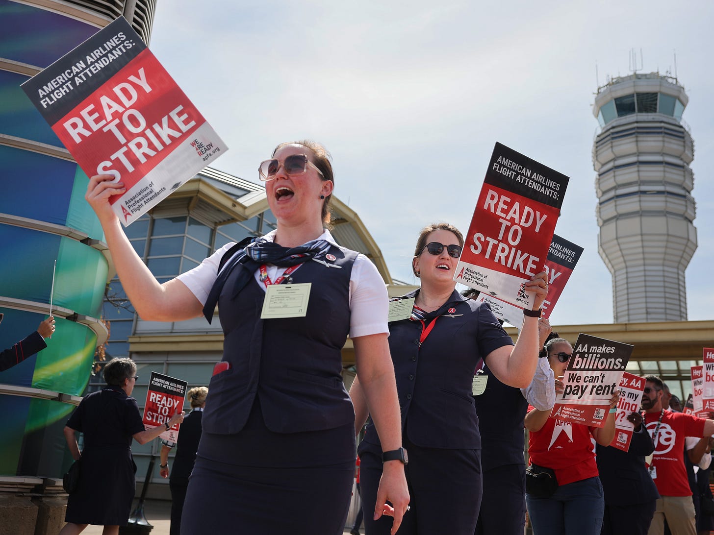 Why flight attendants don't earn their hourly pay for time on the ground :  NPR