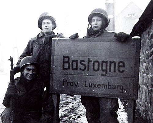 Soldiers at Bastogne WW2