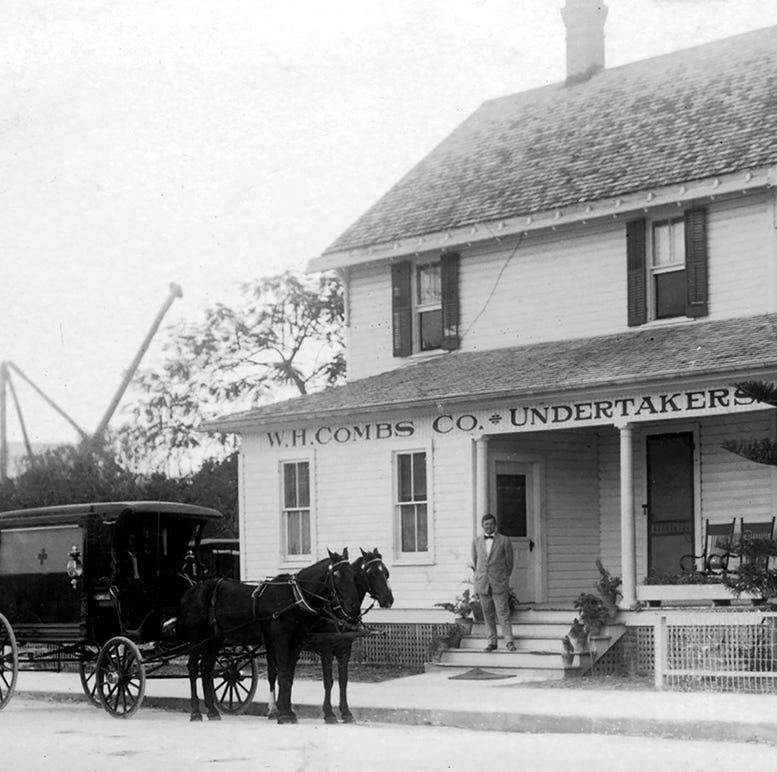 Combs Funeral Home on NE First Avenue in 1912.