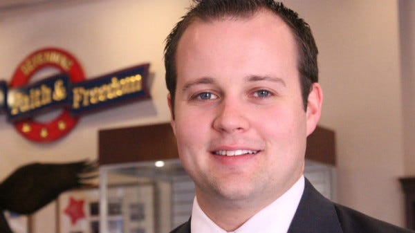 josh duggar has christians supporting him for child molesting 2015