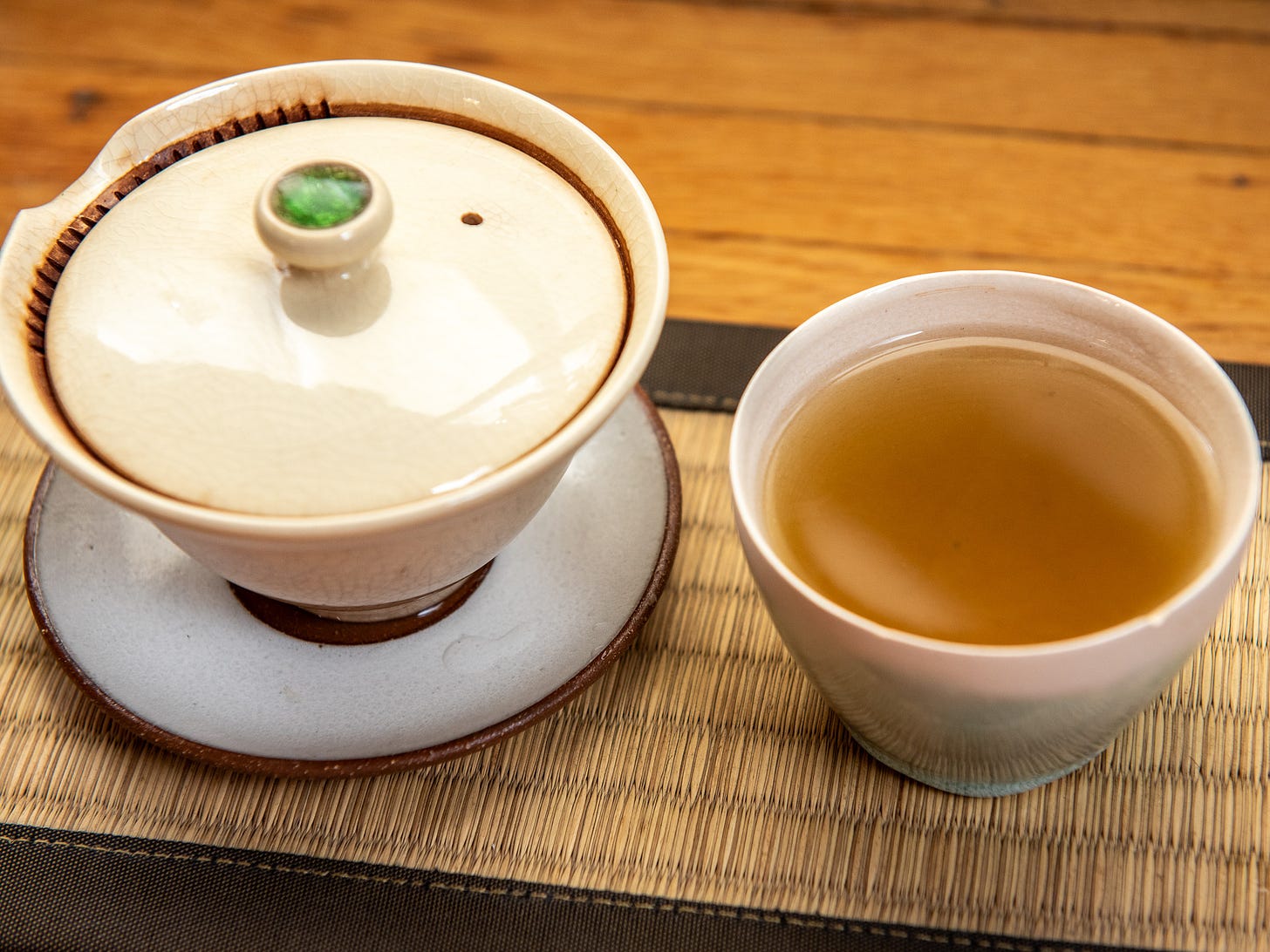 ID: Brewed karigane green tea