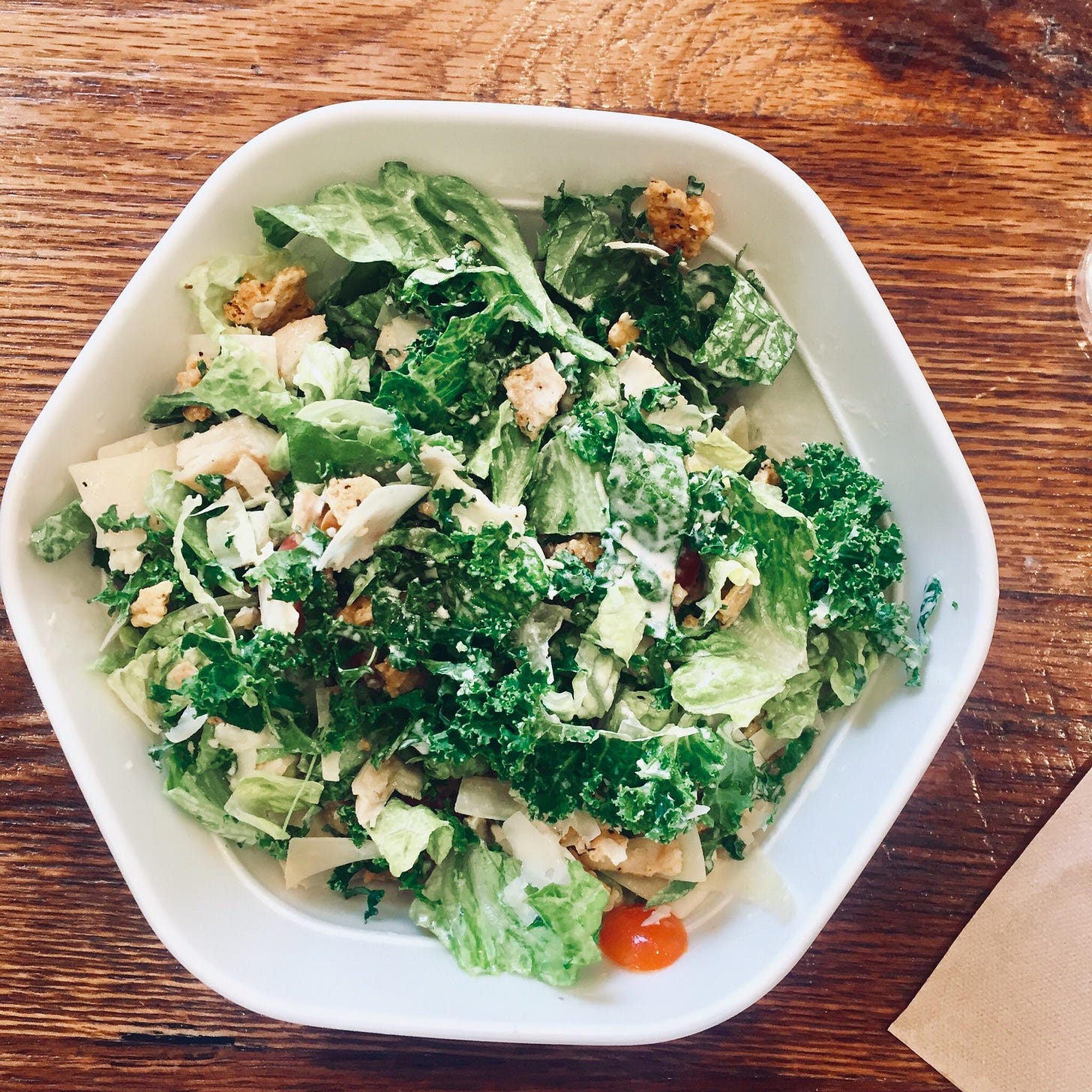 Keto doesn't have enough vegetables.” 😂 Sweetgreen Kale Caesar salad, 405  cal, 26g fat, 6g net carb, 40g protein : r/Keto_Food