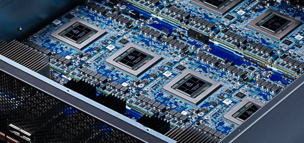 Intel woos China with nerfed Habana Gaudi2 AI chips • The Register
