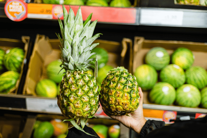 Sainsbury's introduce crownless pineapples in bid to reduce waste | Retail  Bulletin