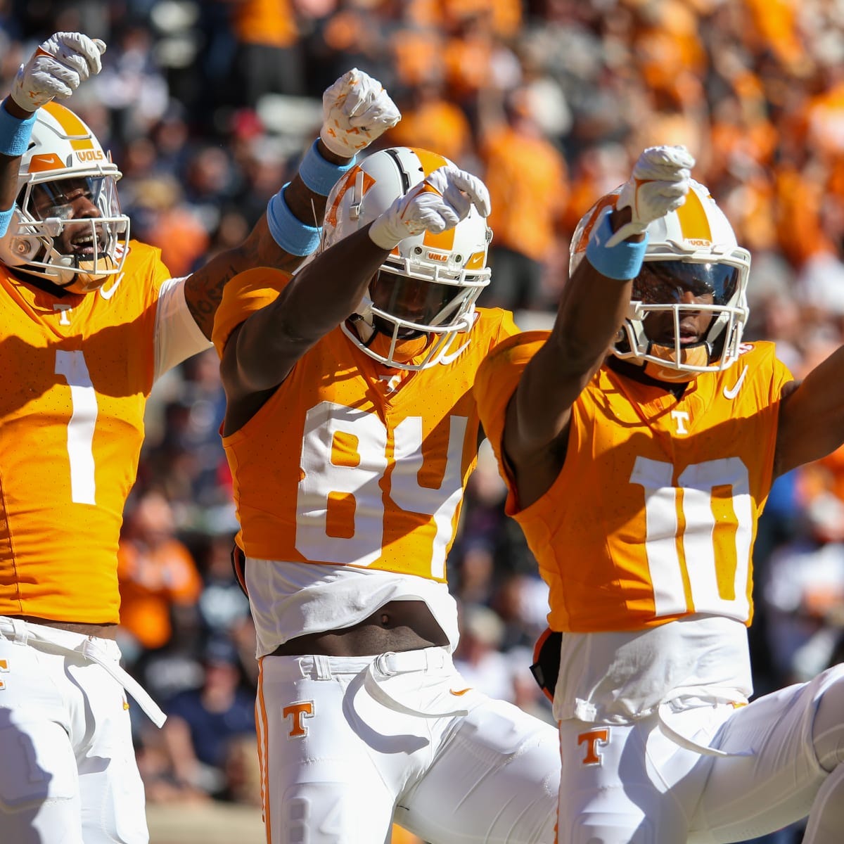Tennessee Football Throttles UConn In Homecoming Game - Sports Illustrated  Tennessee Volunteers News, Analysis and More