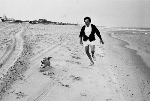 Kurt Vonnegut and his dog, Pumpkin. : r/pics