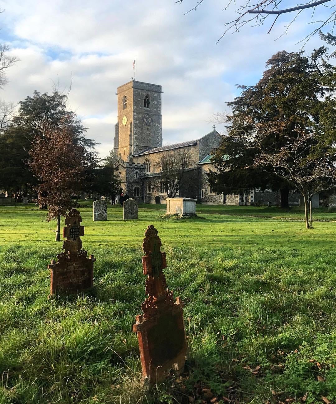 Church in the Chilterns. Photo by Chilternhills_Treasures