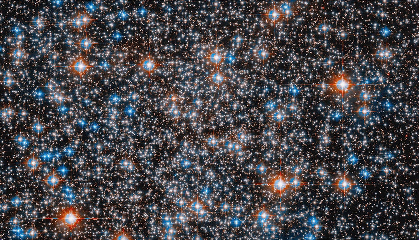 Stunning Hubble telescope photo reveals star-studded… Stunning Hubble telescope photo reveals star-studded…
