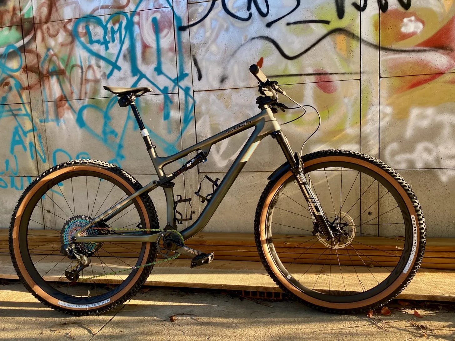 Trafic de VTT pour le bikepacking Trafic de VTT pour le bikepacking