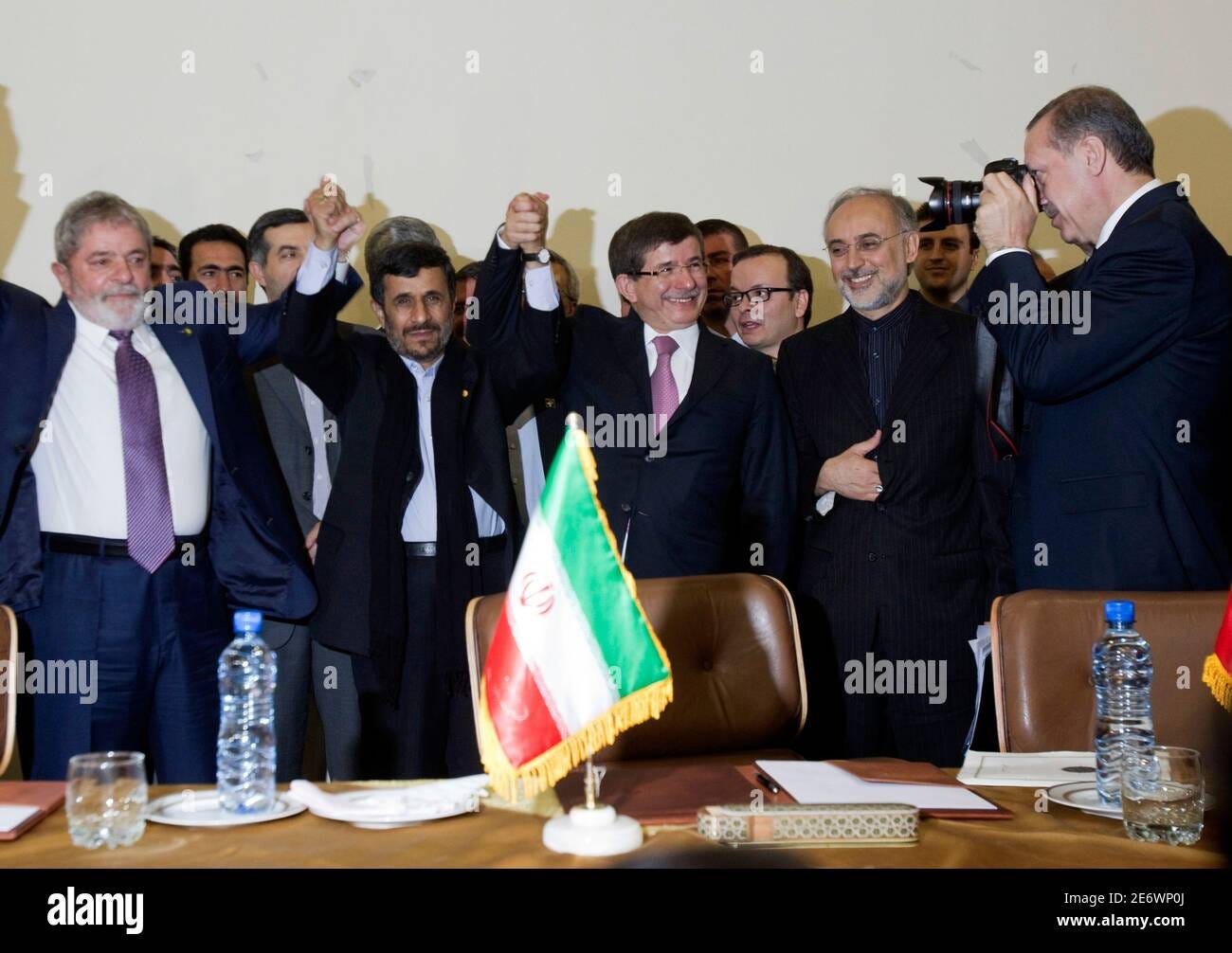L r mahmoud ahmadinejad hi-res stock photography and images - Page 5 - Alamy
