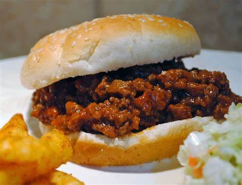 a perfect and simple sloppy joes, bun and meat