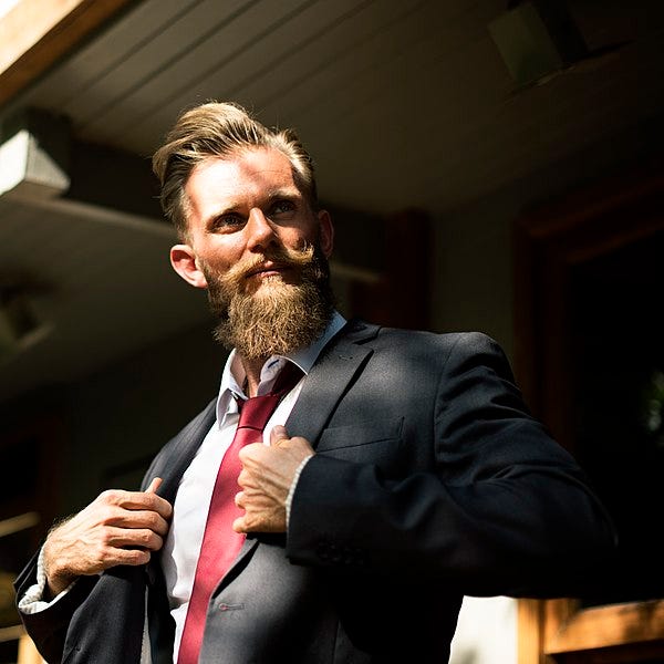 File:Hipster Professional (Unsplash).jpg