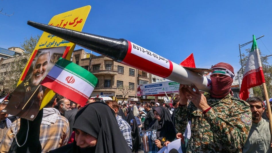 O Irã lança mísseis e drones contra israel