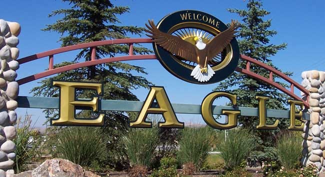 Top 10 Reasons to Buy in Eagle Idaho!