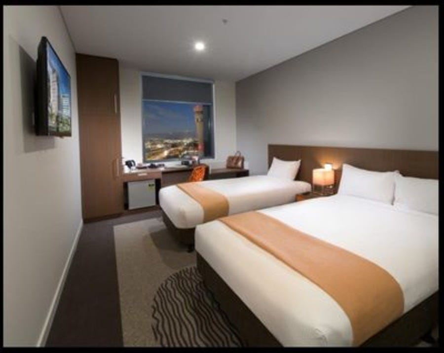 Rooms at the Ibis Brisbane airport hotel are modern and clean