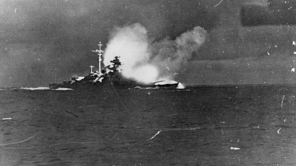 Bismarck firing at HMS Hood