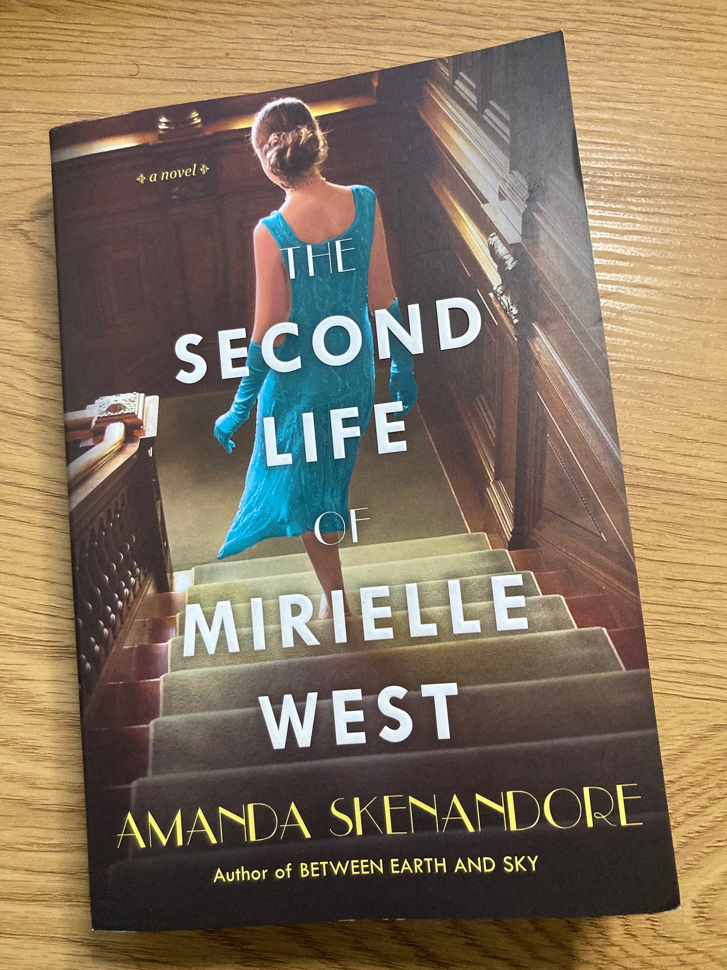 Front cover of The Second Life of Mirielle West by Amanda Skenandore