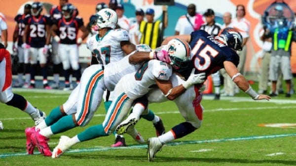 miami dolphins lose to denver broncos nfl 2015