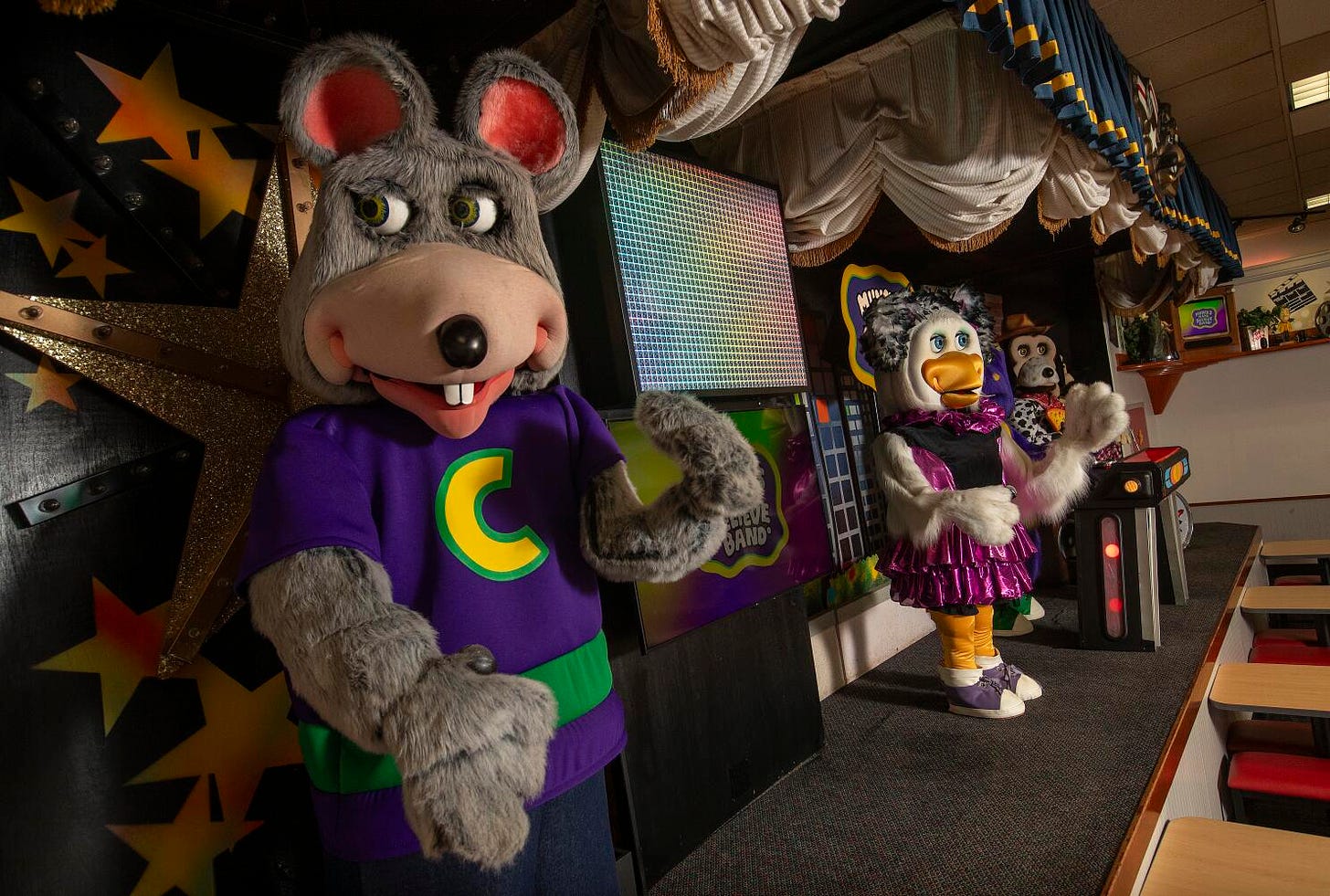 The last Chuck E. Cheese animatronic band in the world - Los Angeles Times