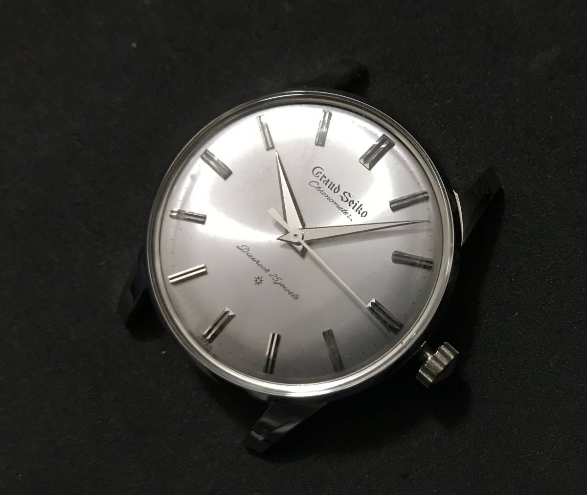 特別なファースト SSモデル GRAND SEIKO 3180 J14070