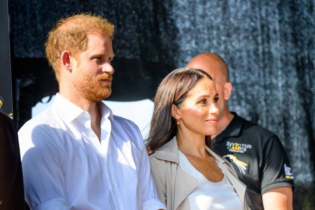 Prince Harry & Meghan Markle Find Another Drama-Free Way To Enjoy Their  Privacy