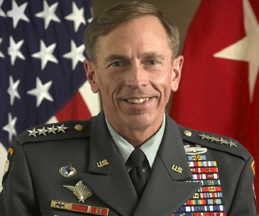 David Petraeus Biography - Facts, Childhood, Family Life & Achievements