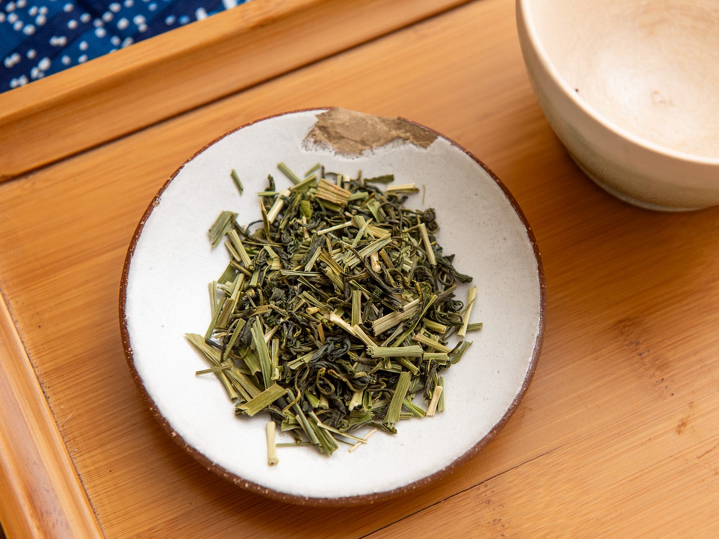 ID: Lemongrass green tea dry leaves