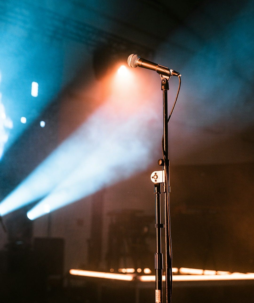 black and silver microphone on stand black and silver microphone on stand