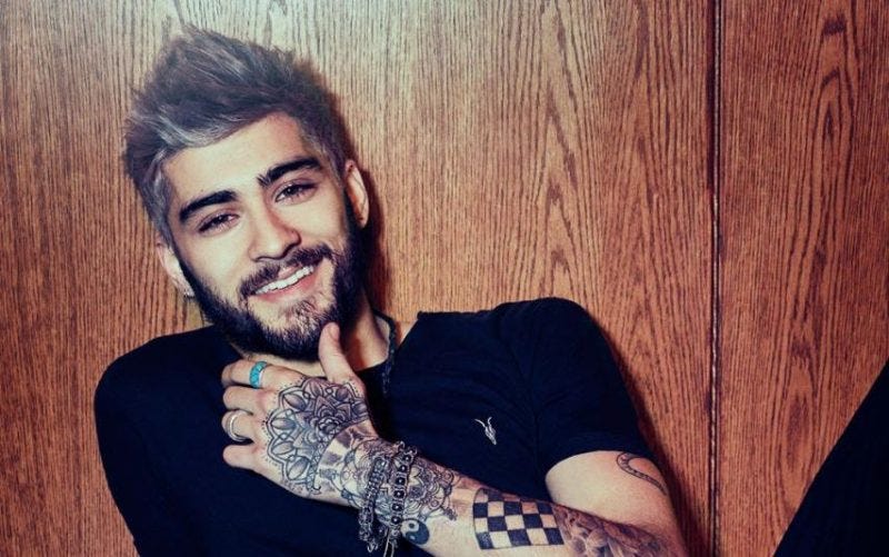 Zayn Malik's latest fingering adornment and Kanye West setting high standards 2016 images