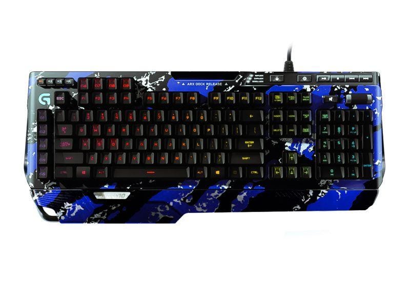 Logitech G910 Orion Spectrum keyboard gaming geeks holiday gifts