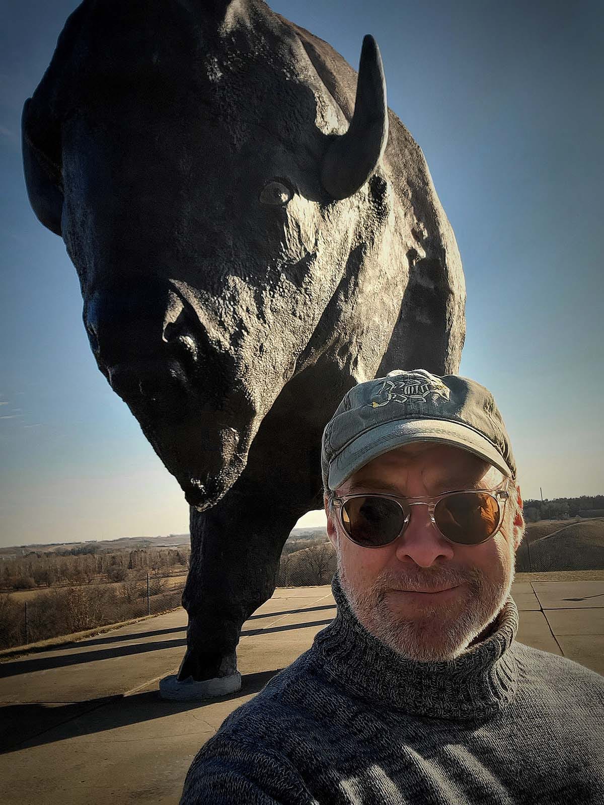Hank and the giant bison sculpture in Jamestown, North Dakota. 
