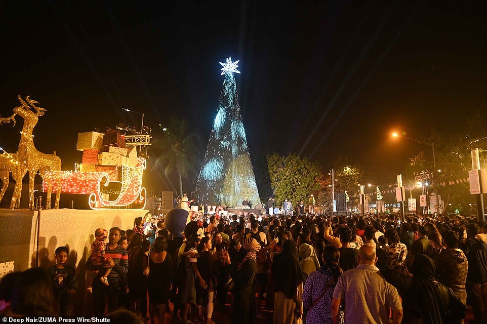 MUMBAI: People celebrates New Years Eve in Mumbai on 31 December, 2024