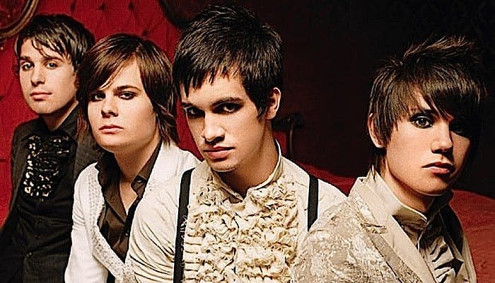 This Panic! At The Disco throwback vid is so nostalgic