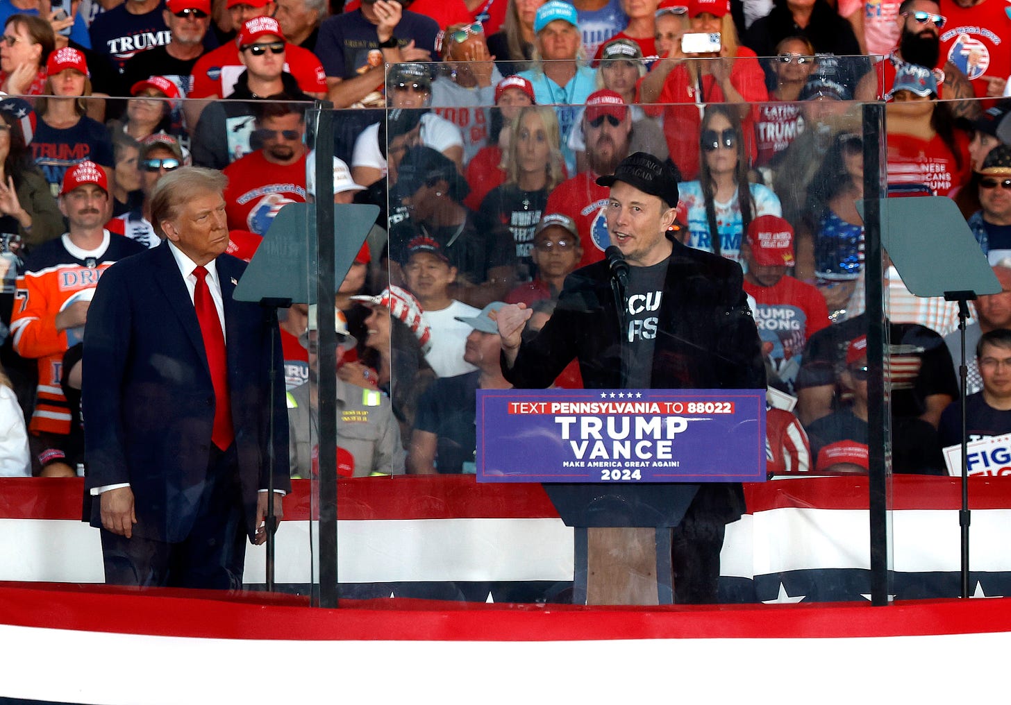 Elon Musk Joins Trump Rally for First Time | NTD