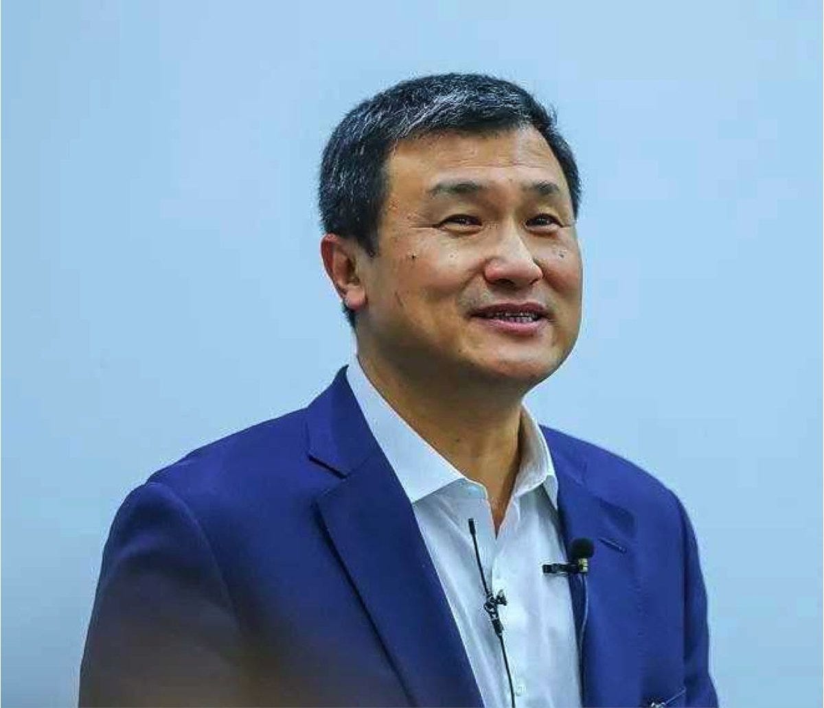 One of the great investors of our time: Li Lu During his talks at CBS ...