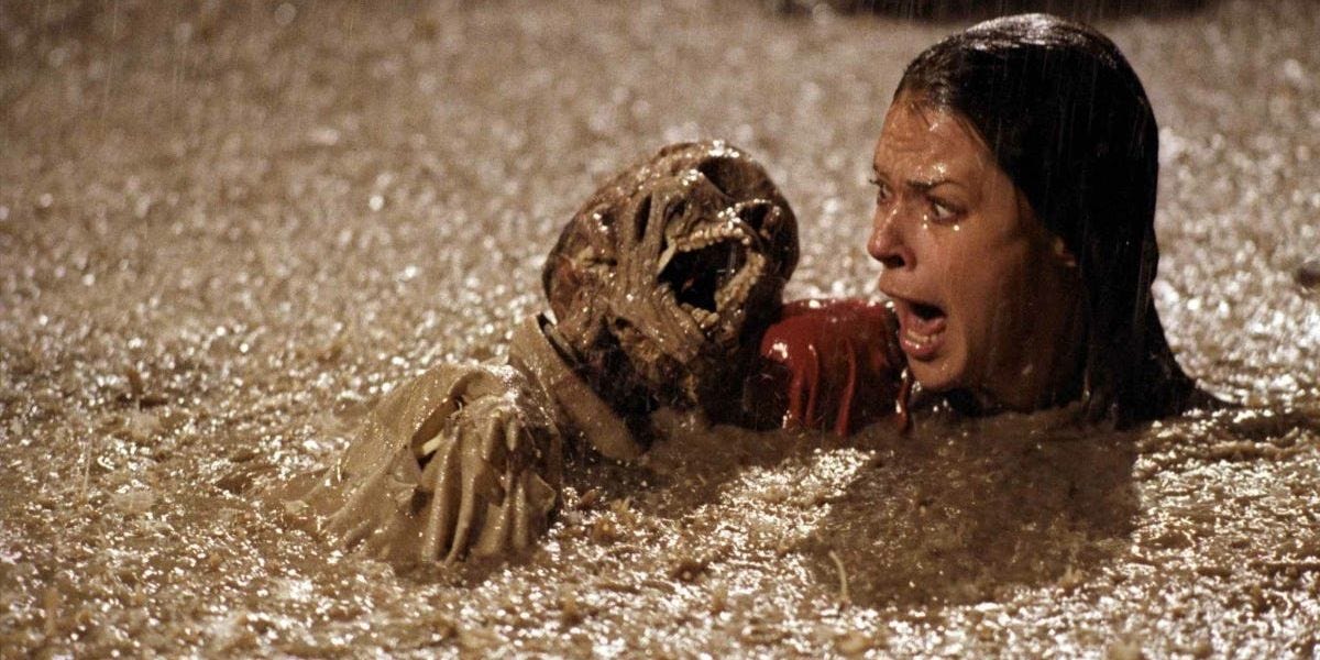 This '80s Horror Movie Had Its Star Swim in a Pool of Real Human Remains