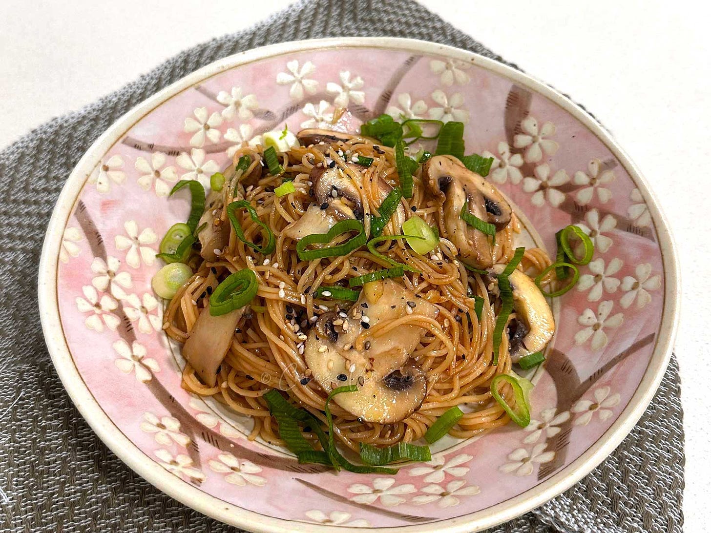 Garlic butter noodles with honey and gochujang