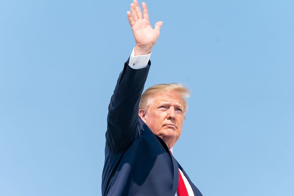 ¿Quien inspira la política arancelaria de Trump? - Actuall