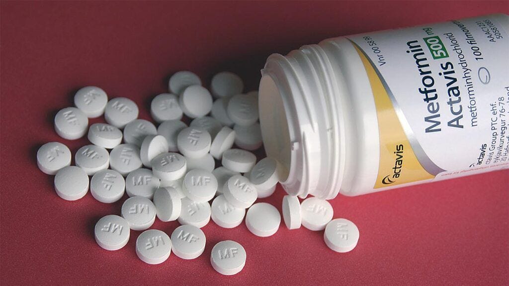 Stopping metformin: Side effects, risks, and how to stop safely