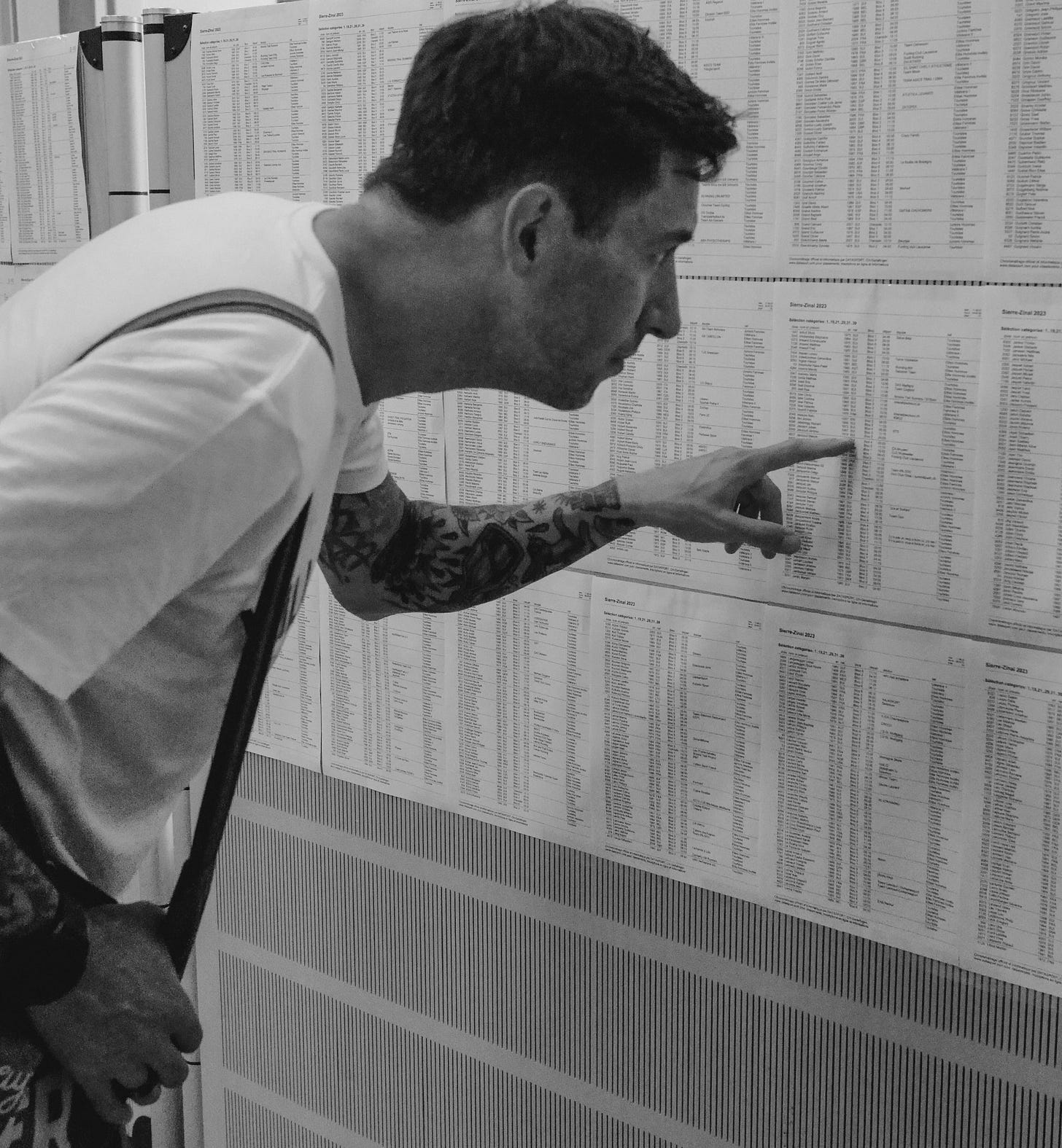 The author looking up his name in a start list 