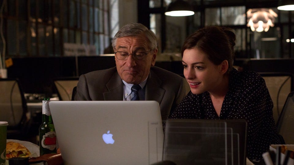 Movie Review: Robert De Niro and Anne Hathaway Shine in Nancy Meyers's 'The  Intern' - The Atlantic