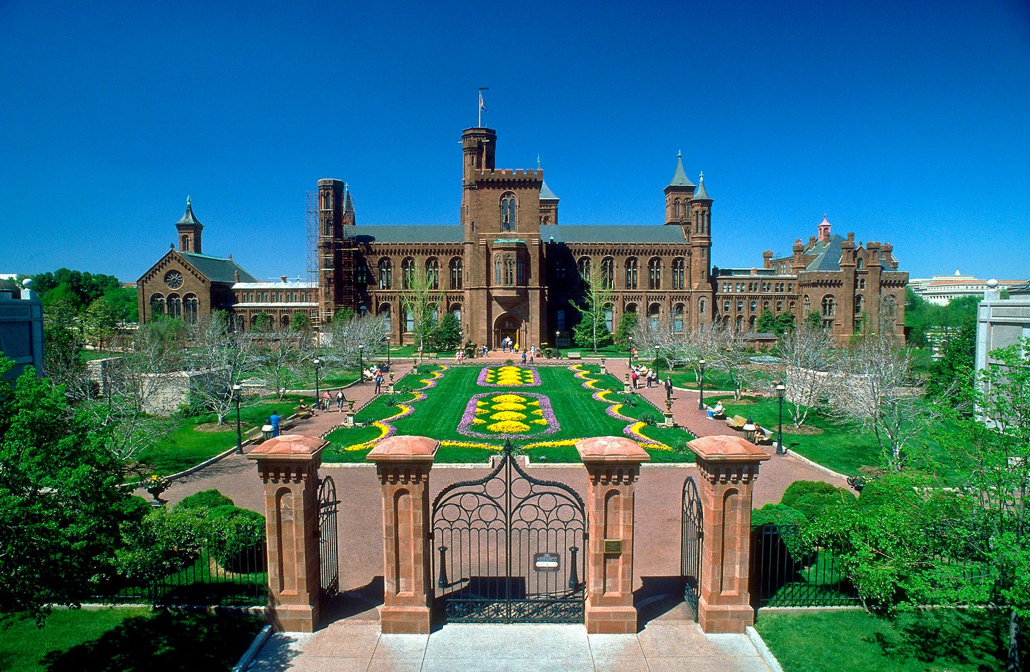 Smithsonian Institution | LinkedIn
