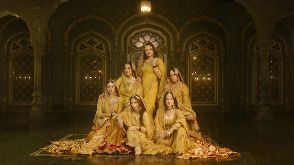 Watch Heeramandi: The Diamond Bazaar | Netflix Official Site