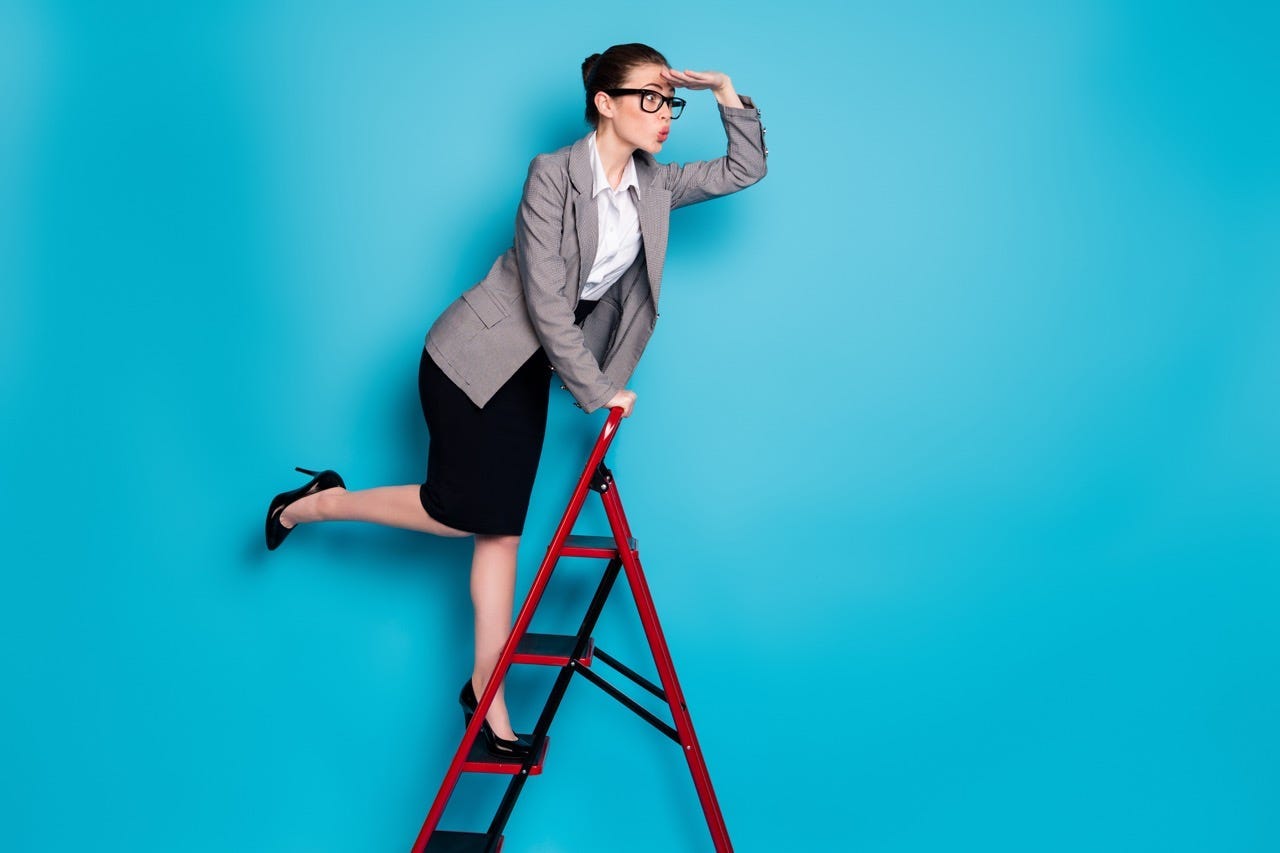 Photo full length profile side photo amazed girl agent hold hand eyes watch climb ladder wear blazer black skirt